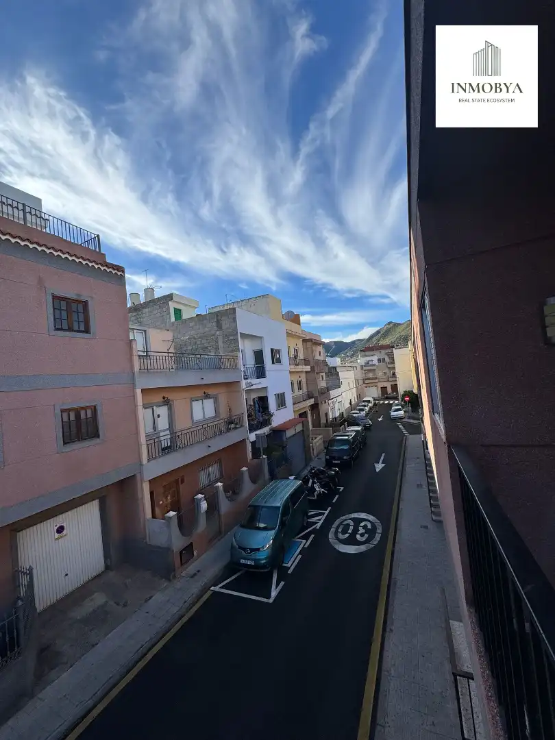 Exterior view of Flat for sale in San Cristóbal de la Laguna  with Storage room, Furnished and Balcony