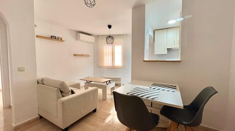 Foto 3 de Piso en venta en Calle Primera Piedra, San Alberto - La Alcubilla - Florisol, Málaga Capital