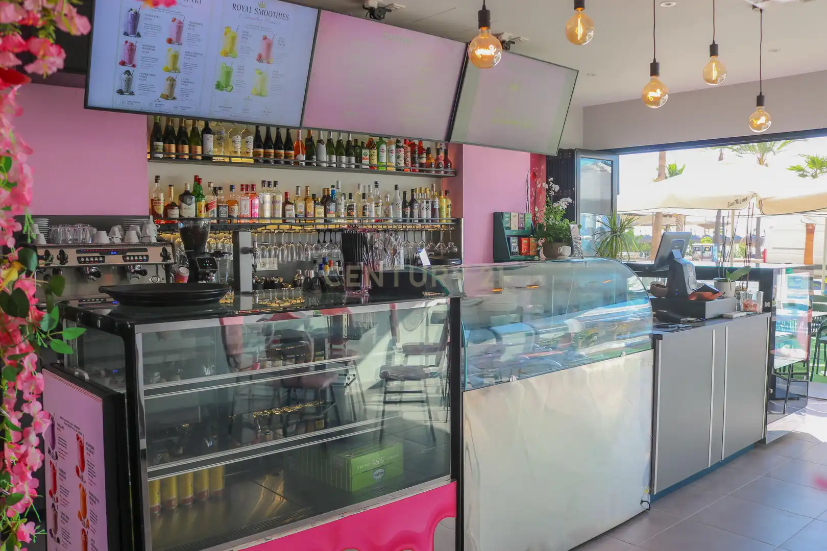 Commercial properties for transfer in Fuengirola