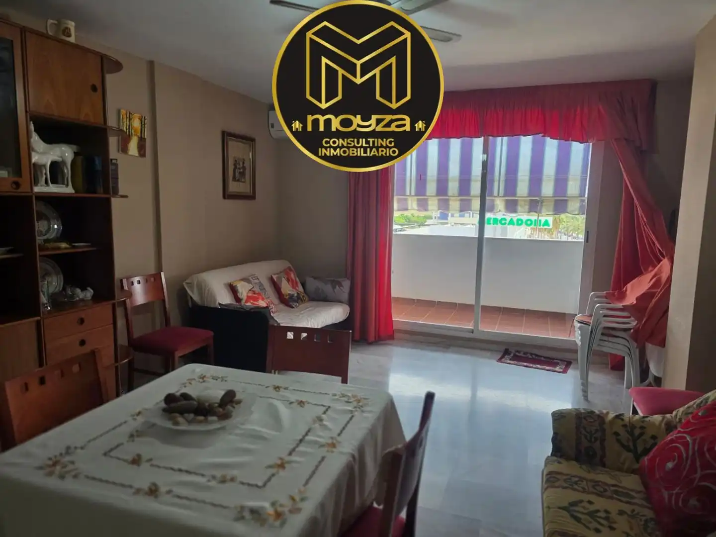 Wohnung zur Miete in Roquetas Pueblo