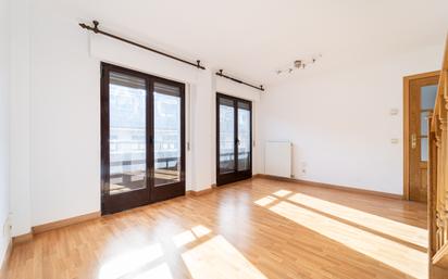 Living room of Duplex for sale in Brunete  with Air Conditioner, Heating and Parquet flooring