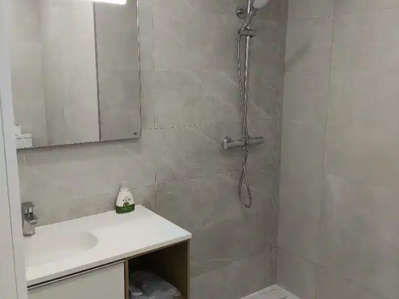 Bany de Planta baixa en venda en Mijas amb Aire condicionat i Balcó