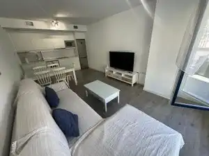 Sala de estar de Piso de alquiler en Almuñécar con Aire acondicionado, Terraza y Amueblado