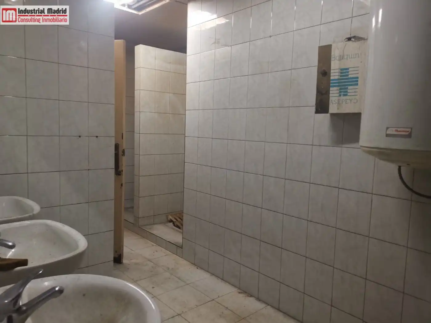 Nave industrial en venta en Velilla de San Antonio, imagen 8