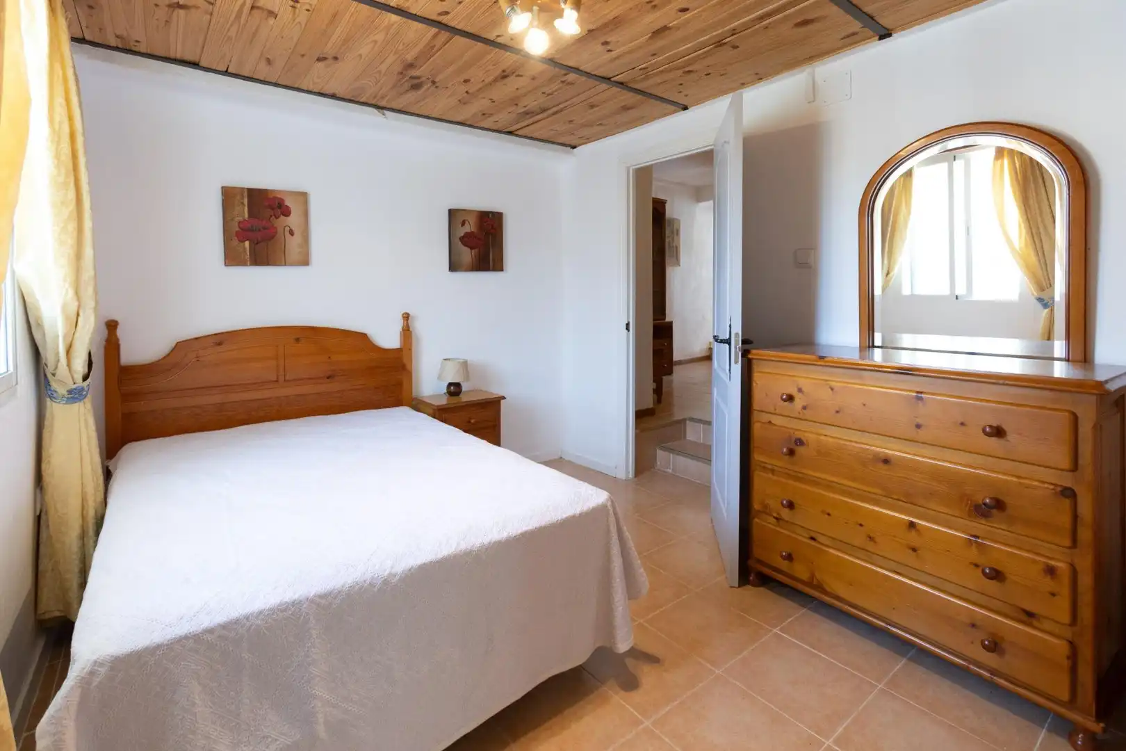 Bedroom of Houses for sale in Almogía