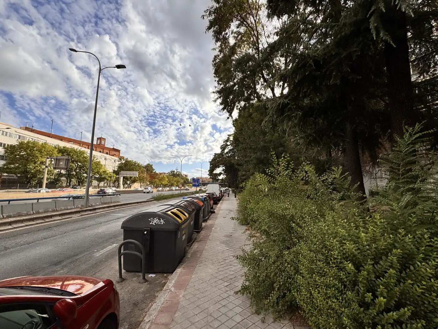 Vista exterior de Pis en venda en Madrid