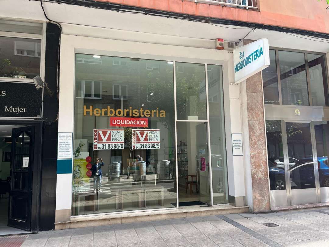 Geschaftsraum zur Miete in Calle Ruiz Zorrilla, 9, Castilla - Hermida