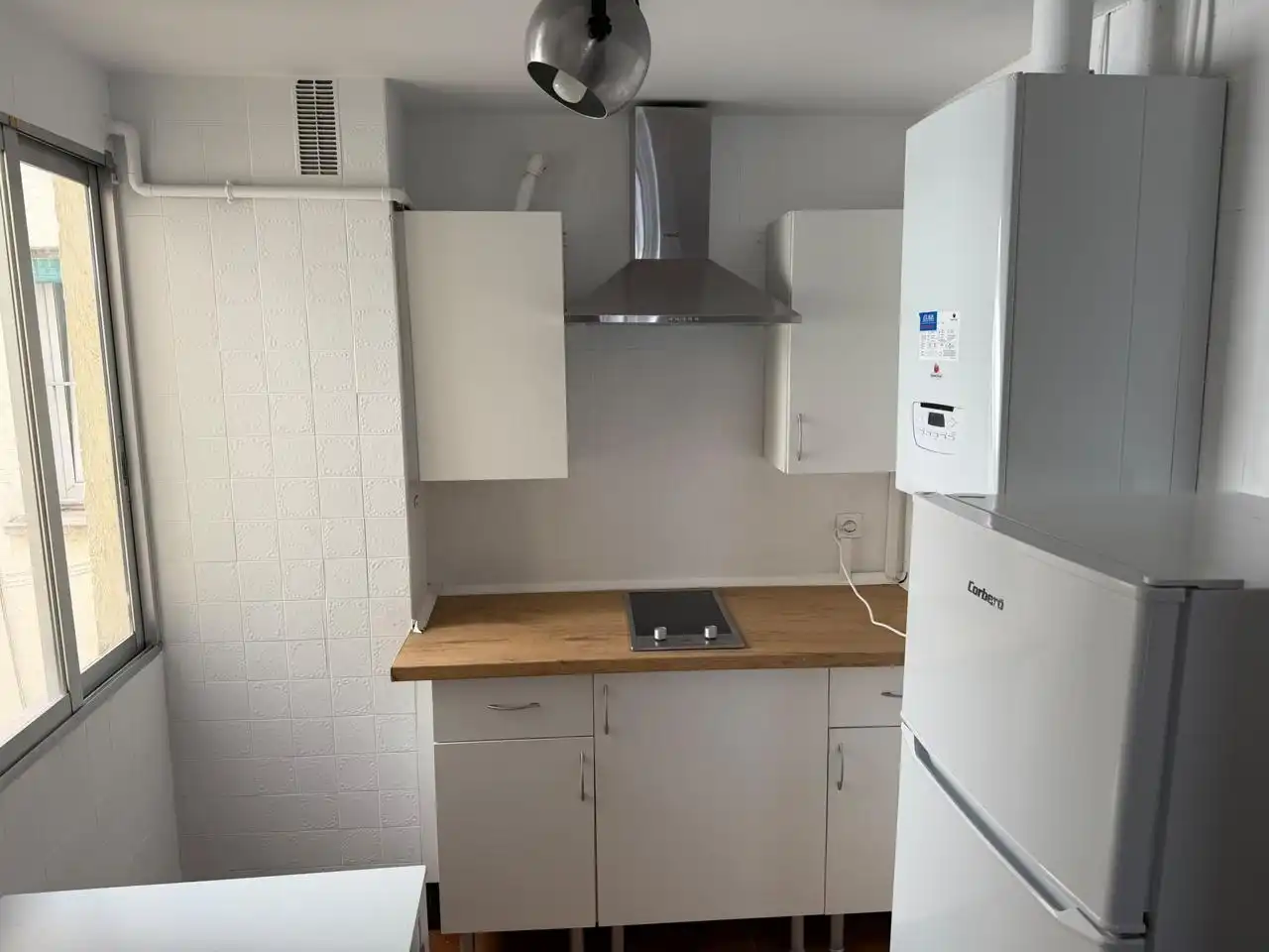 Cuina de Pis de lloguer en Madrid amb Calefacció i Balcó