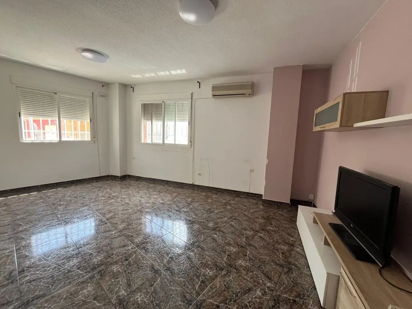 Sala de estar de Piso en venta en Ceutí con Aire acondicionado, Calefacción y Amueblado