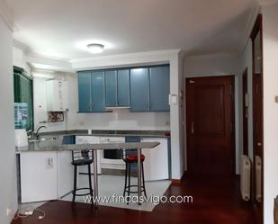 Cuina de Apartament en venda en Vigo  amb Terrassa