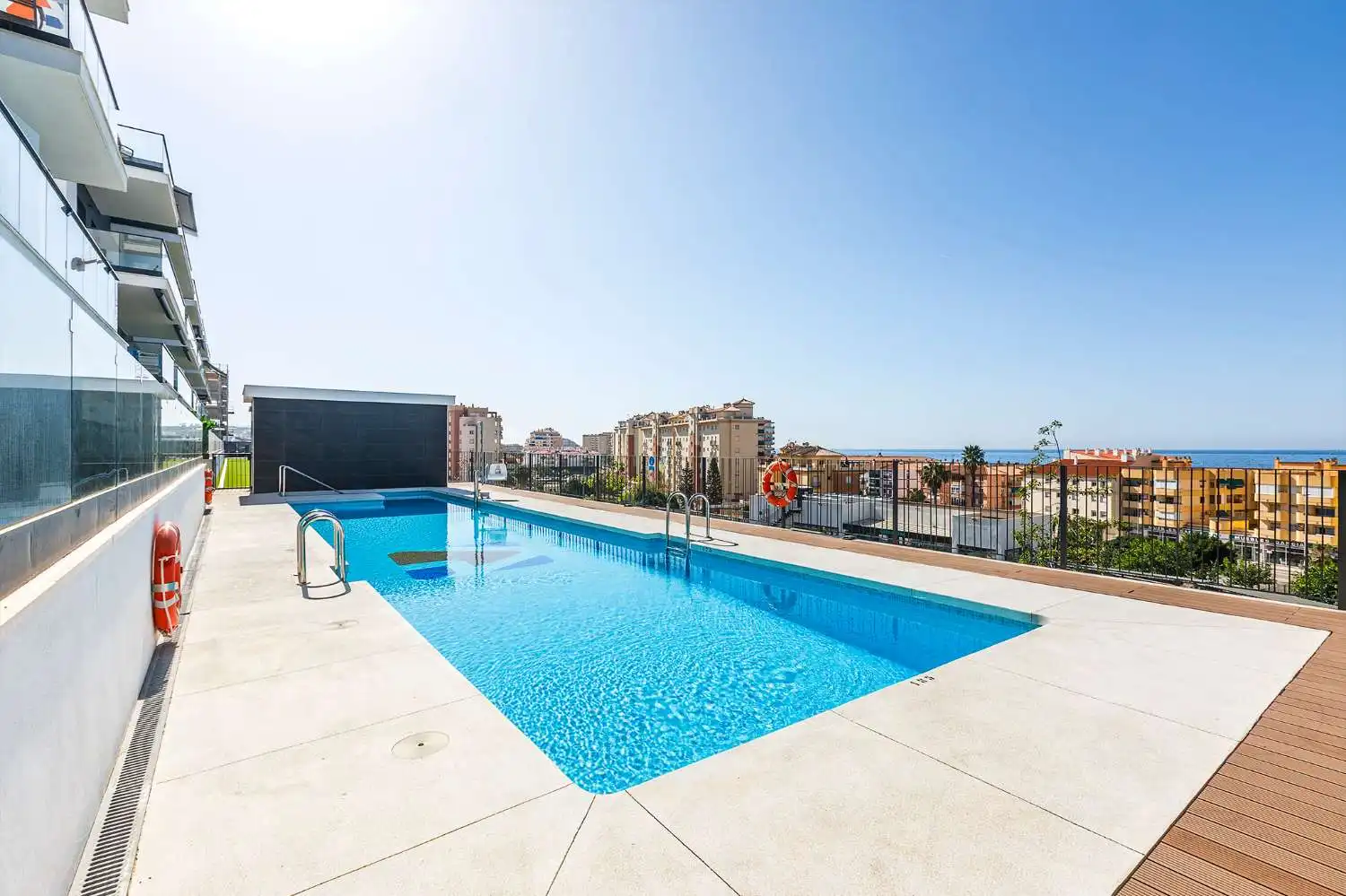Swimming pool of Flat for rent in Algarrobo Costa