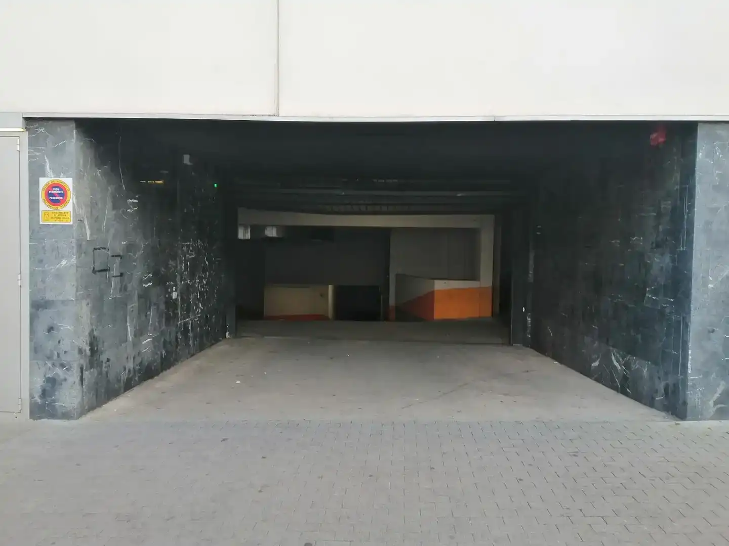 Parkplatz von Garage zur Miete in Salburua - Arantzabela