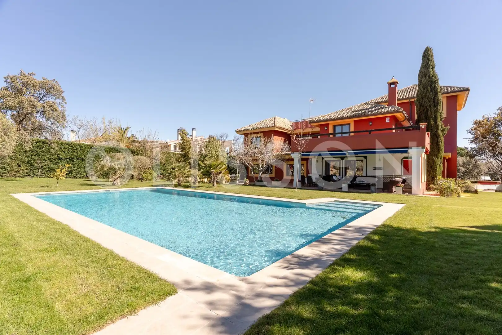 Casa amb piscina en venda a Ciudalcampo