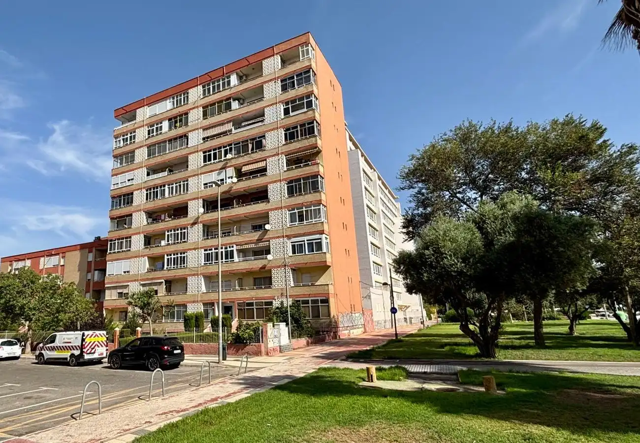 Vista exterior de Pis en venda en Cartagena amb Aire condicionat i Calefacció