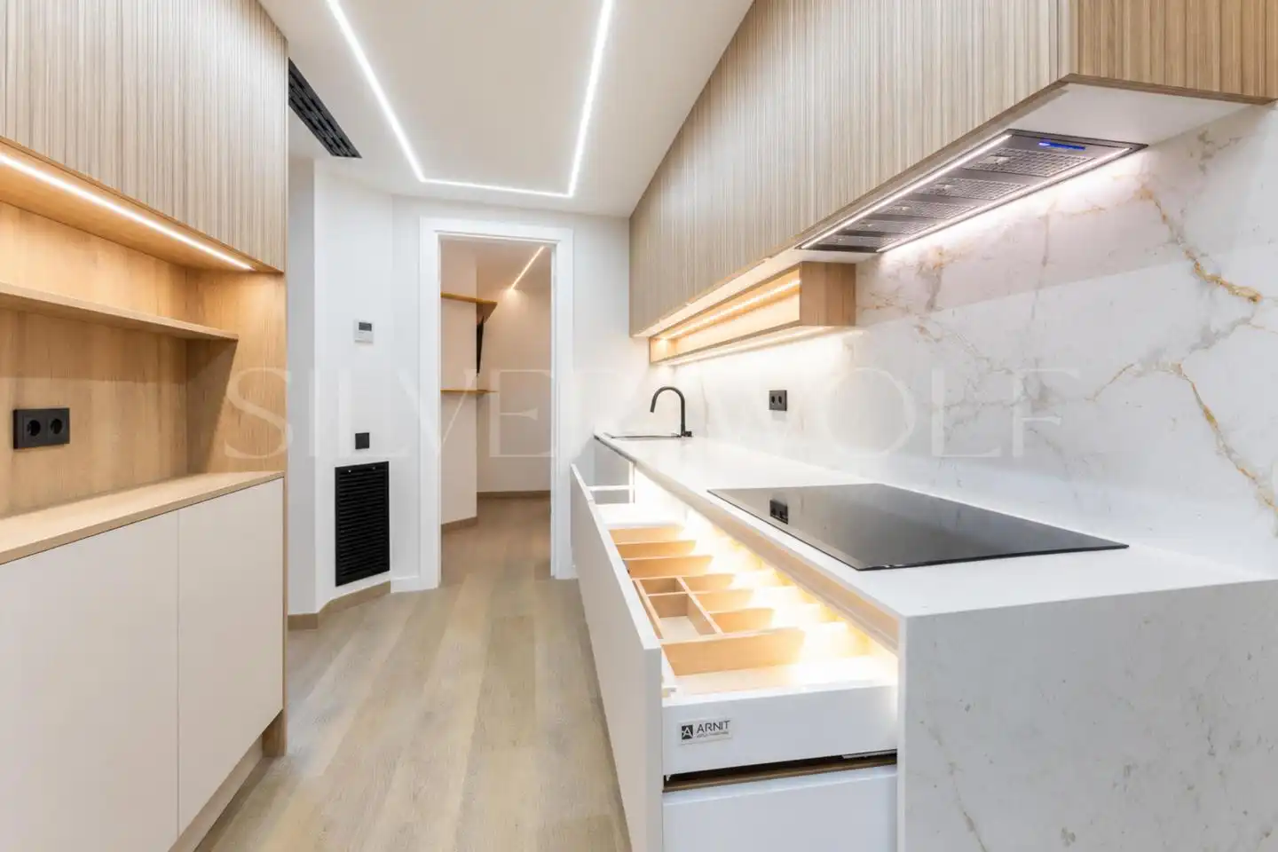 Kitchen of Ground floor for sale in Sant Feliu de Llobregat  with Air Conditioner, Heating and Alarm