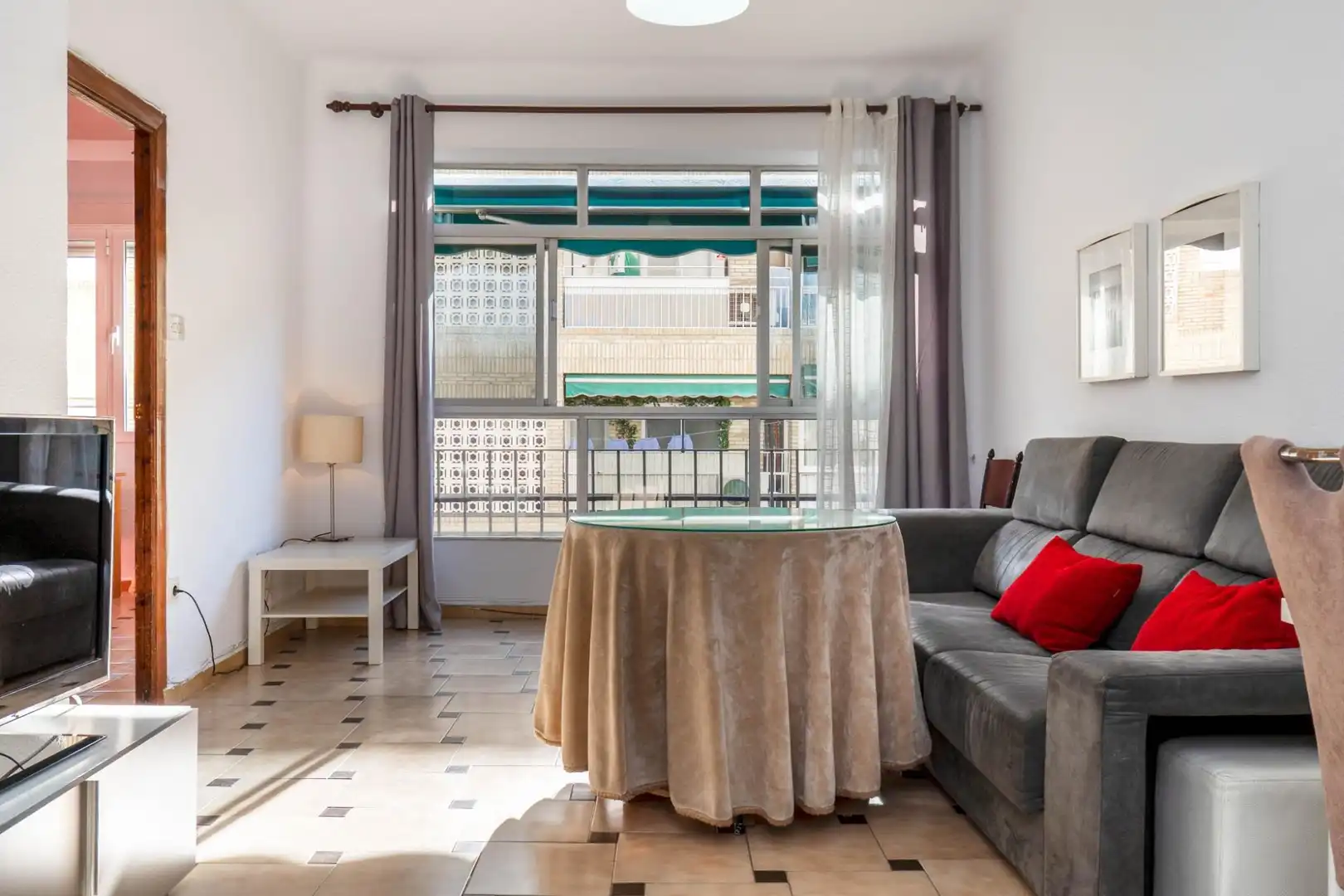 Habitación de Piso en venta en Granada