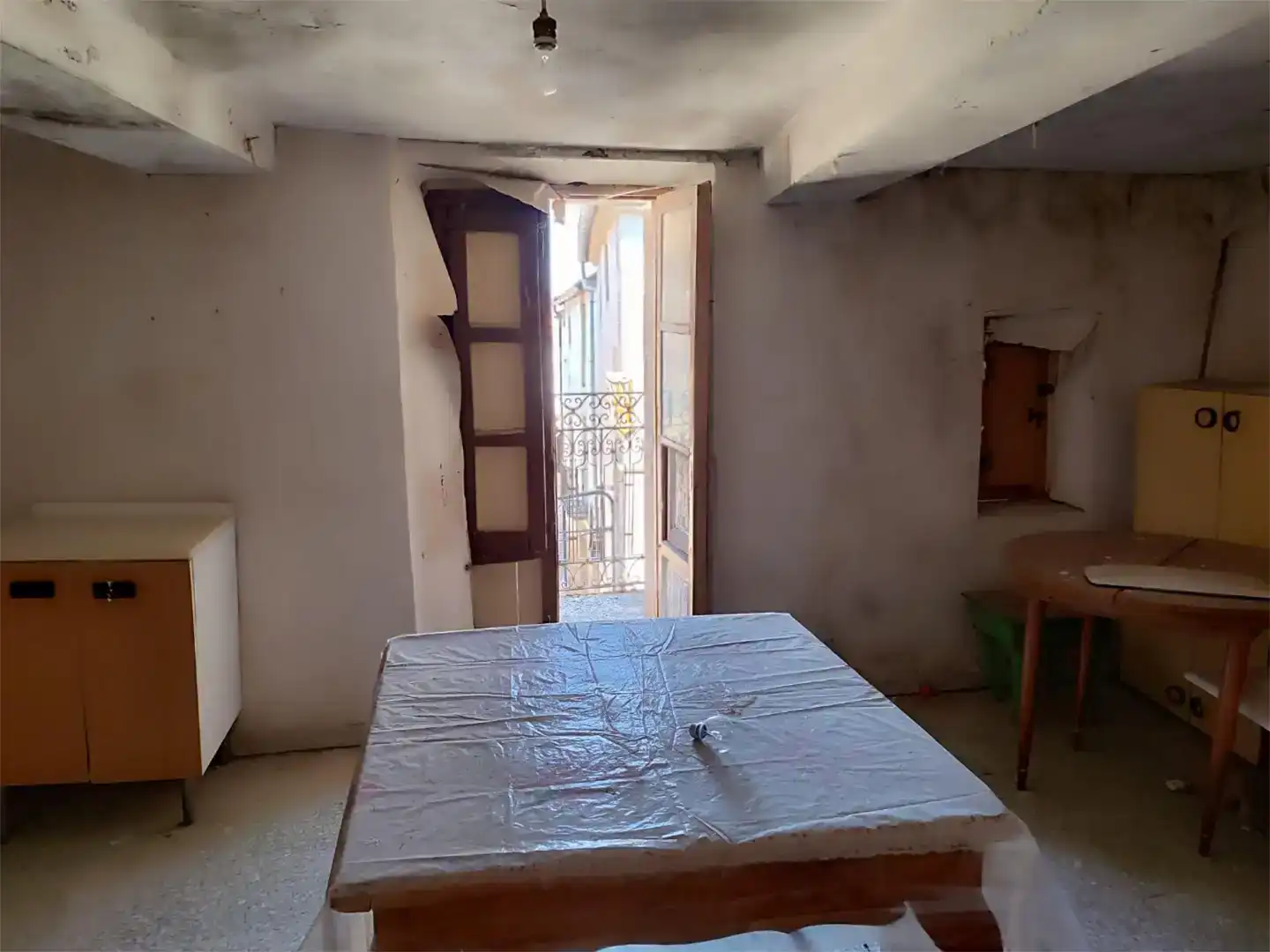Dormitori de Casa adosada en venda en Hoyos amb Balcó