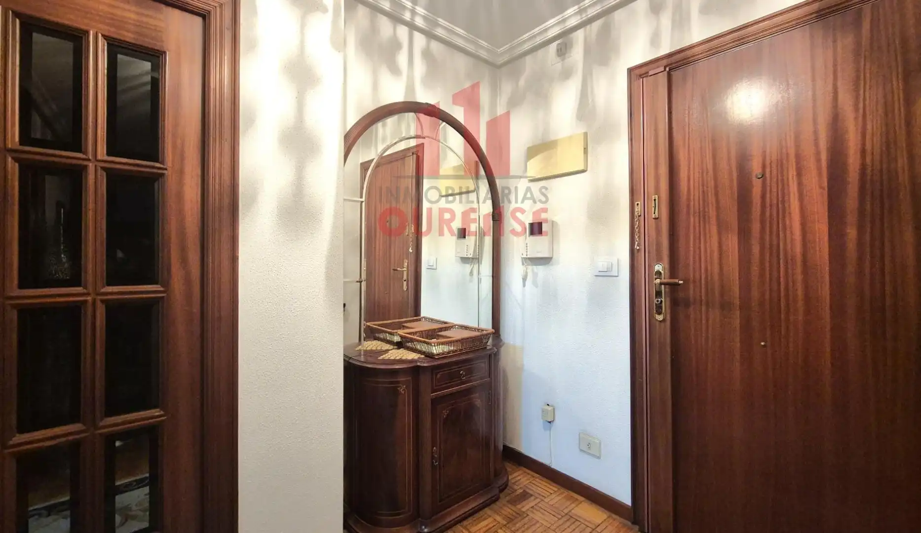Piso de alquiler en Couto