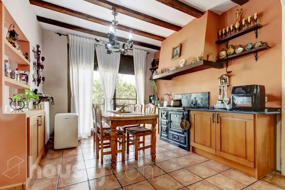 Casa con piscina en venta en Avinguda de Corbera ., imagen 11