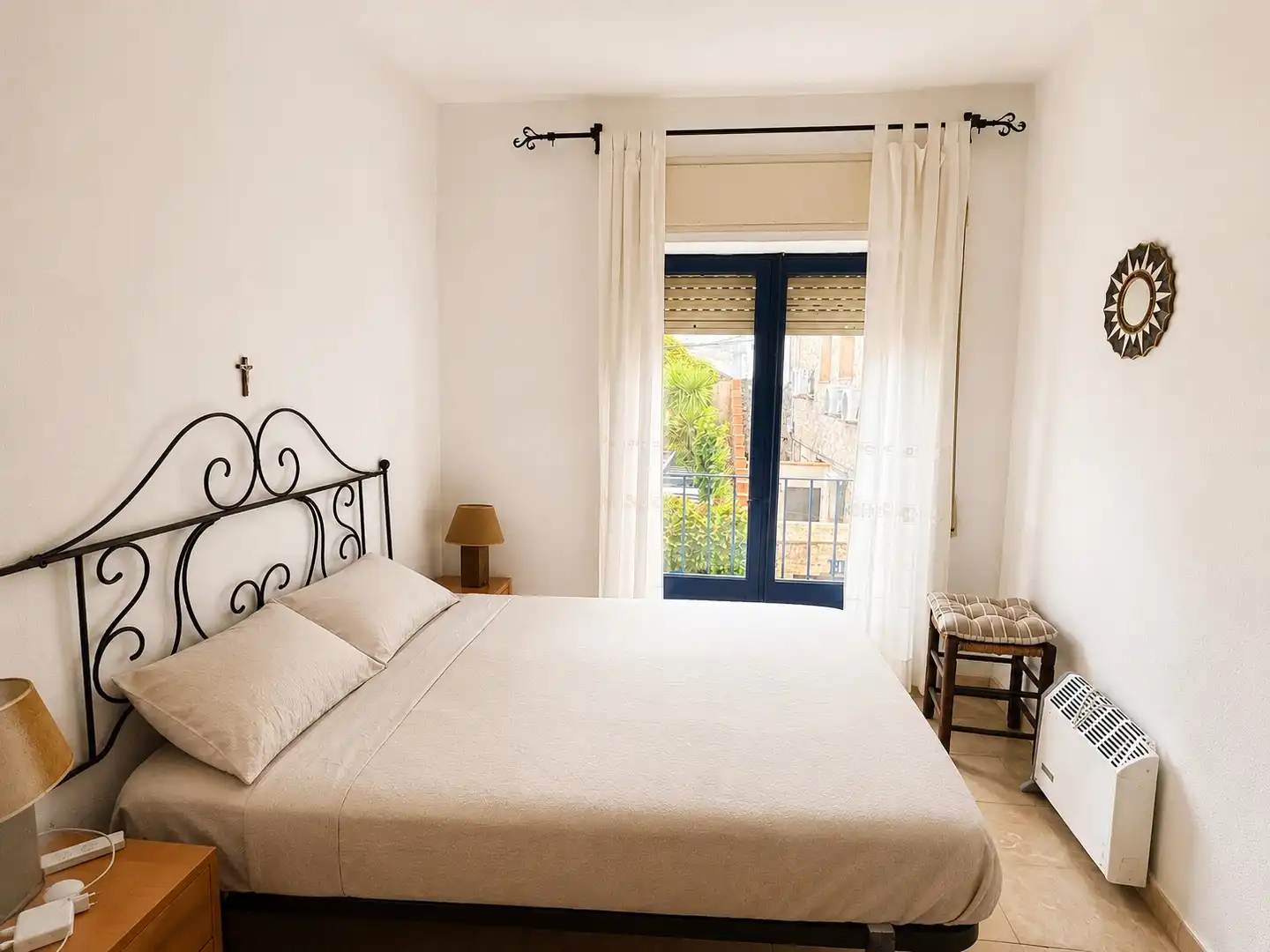 Bedroom of Houses for sale in L'Escala  with Terrace, Furnished and Oven