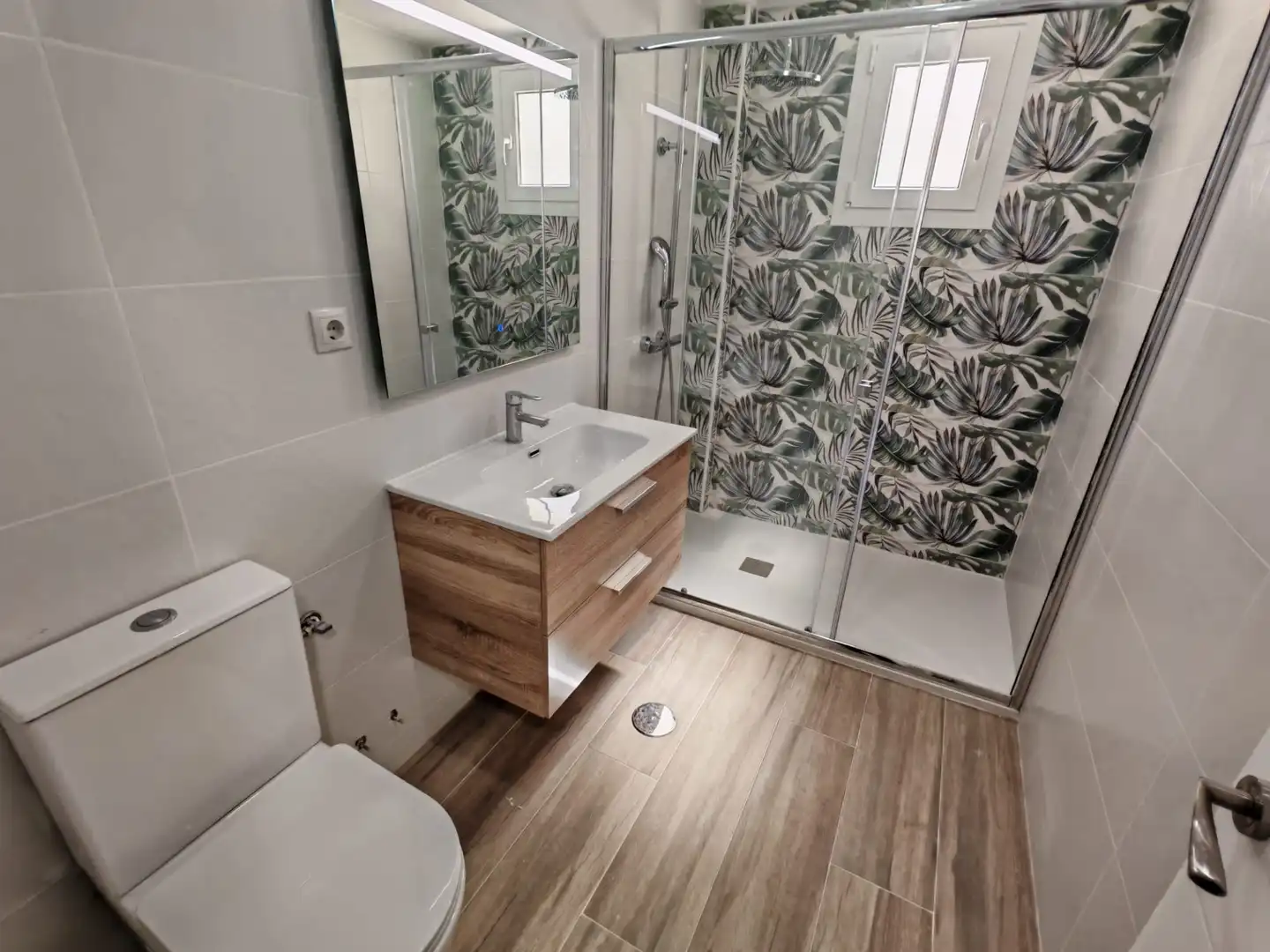 Bathroom of Flat for sale in Móstoles  with Heating, Parquet flooring and Terrace