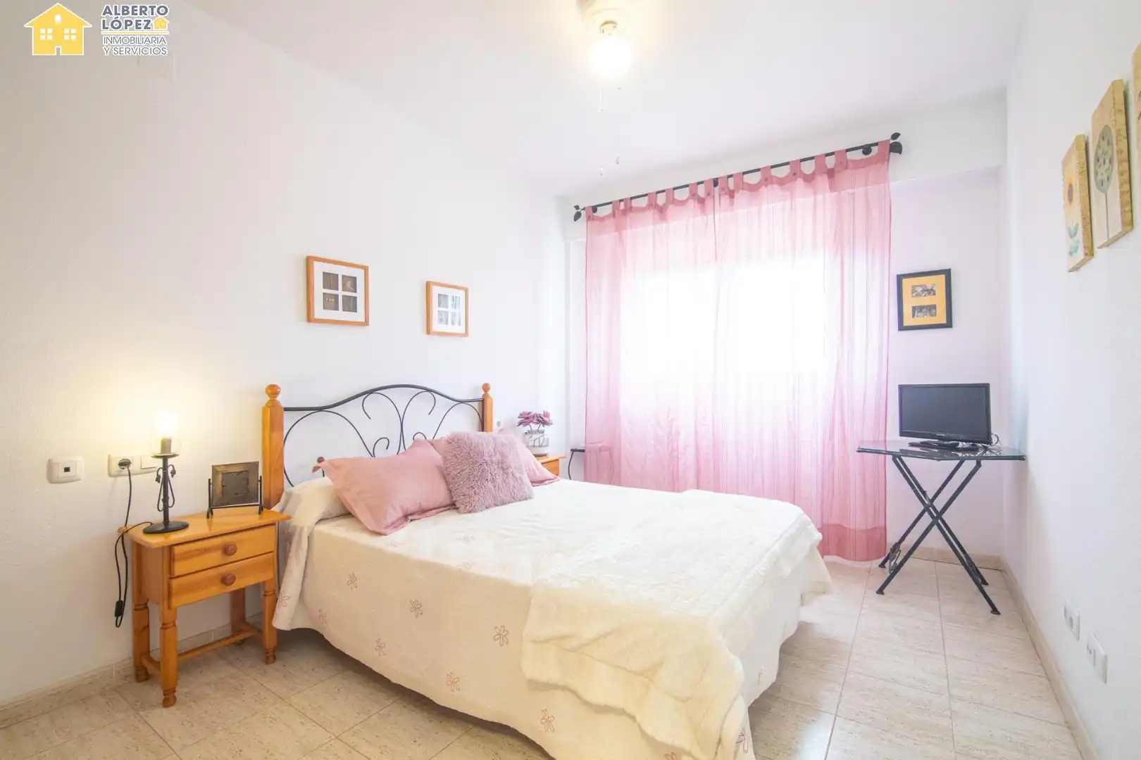 Bedroom of Apartments for sale in Elche / Elx  with Balcony