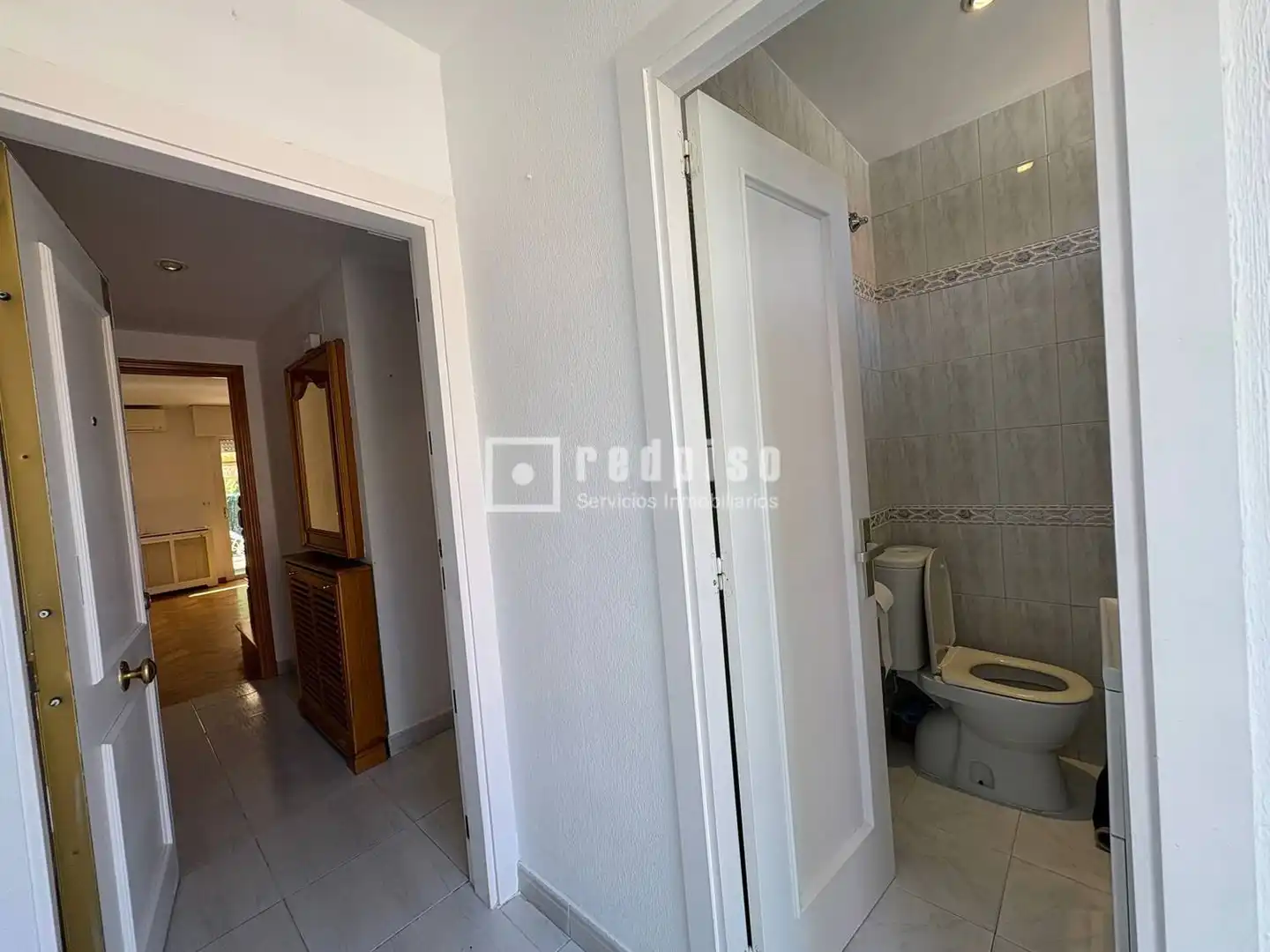 Bathroom of Houses for sale in Tres Cantos  with Air Conditioner, Heating and Parquet flooring