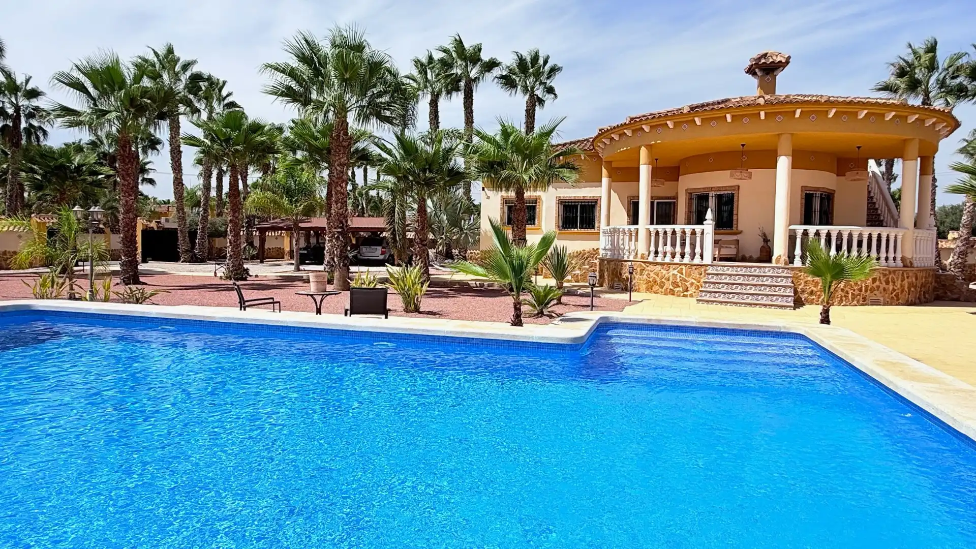 House with garden for sale in Catral