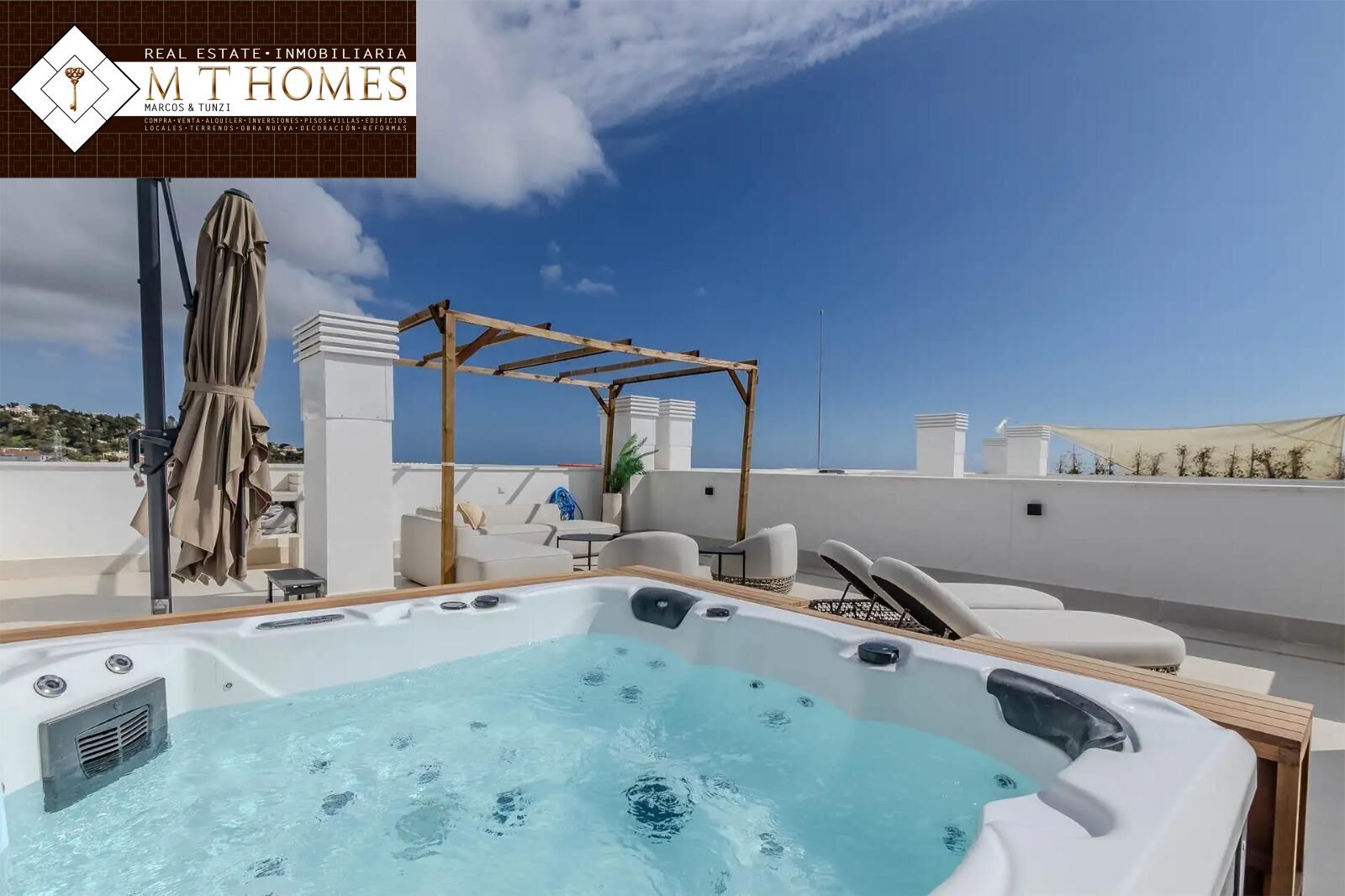 Exterior view of Attic to rent in Fuengirola  with Terrace
