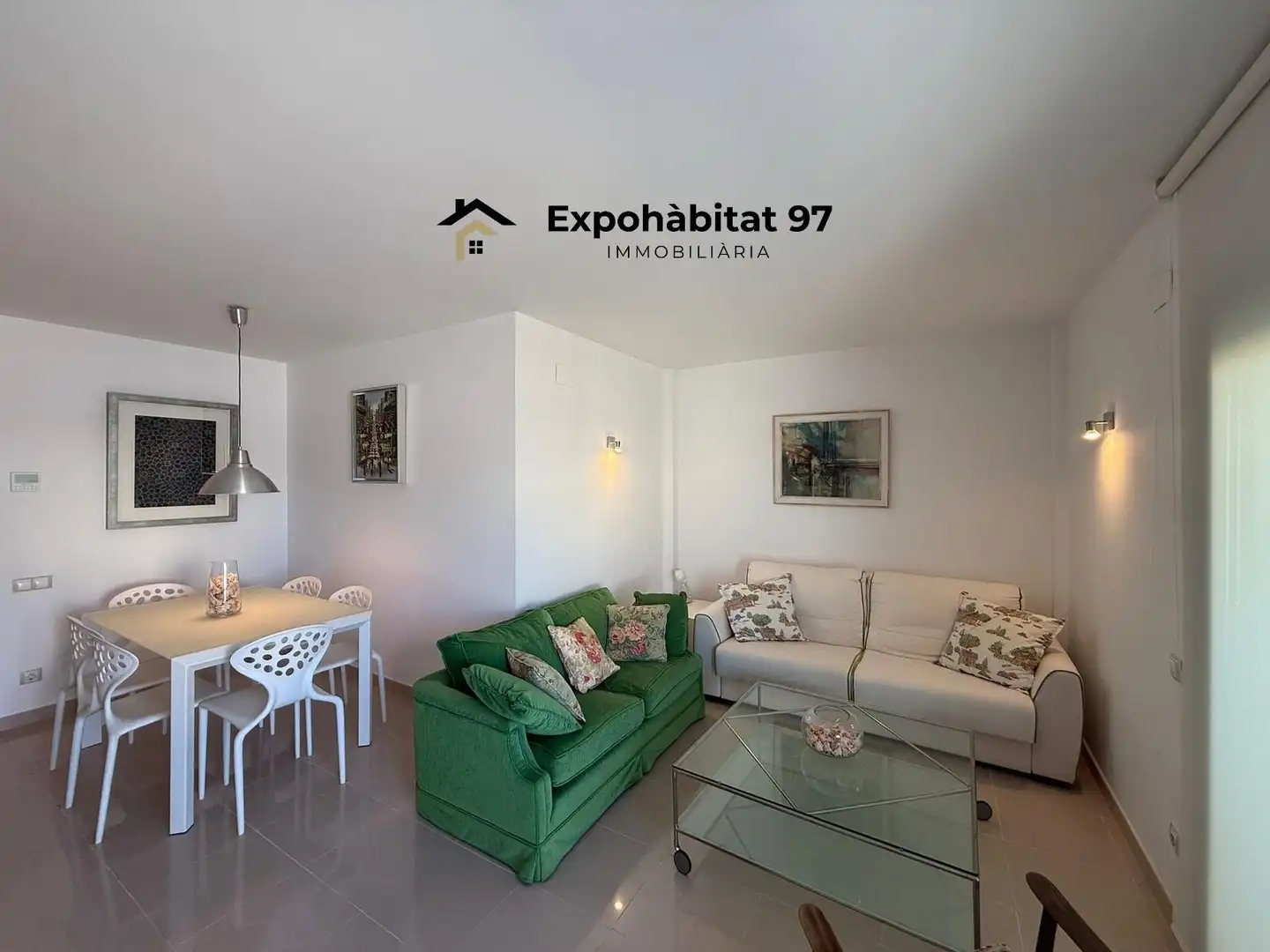 Apartamento con terraza en venta en Carrer BRUSSEL·LES 51, imagen 2