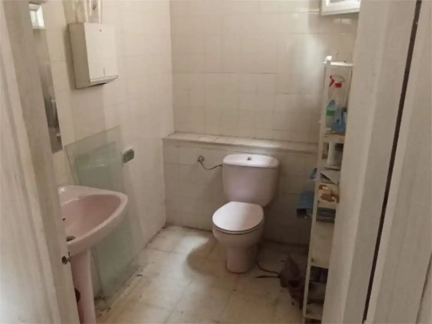 Baño de Local de alquiler en Chamberí