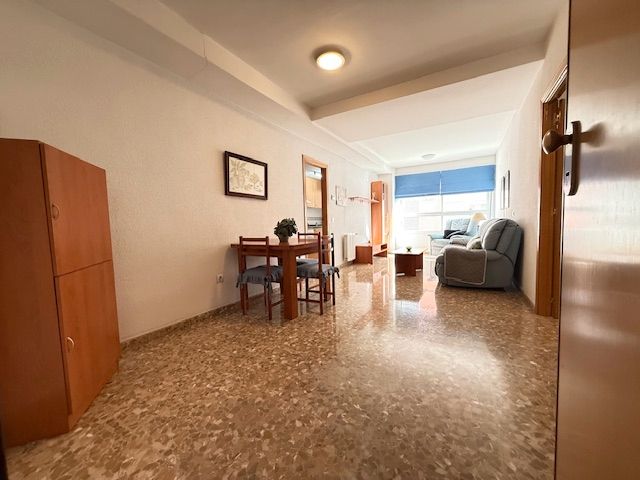 Piso de alquiler en Castellón de la Plana / Castelló de la Plana con Calefacción y Amueblado