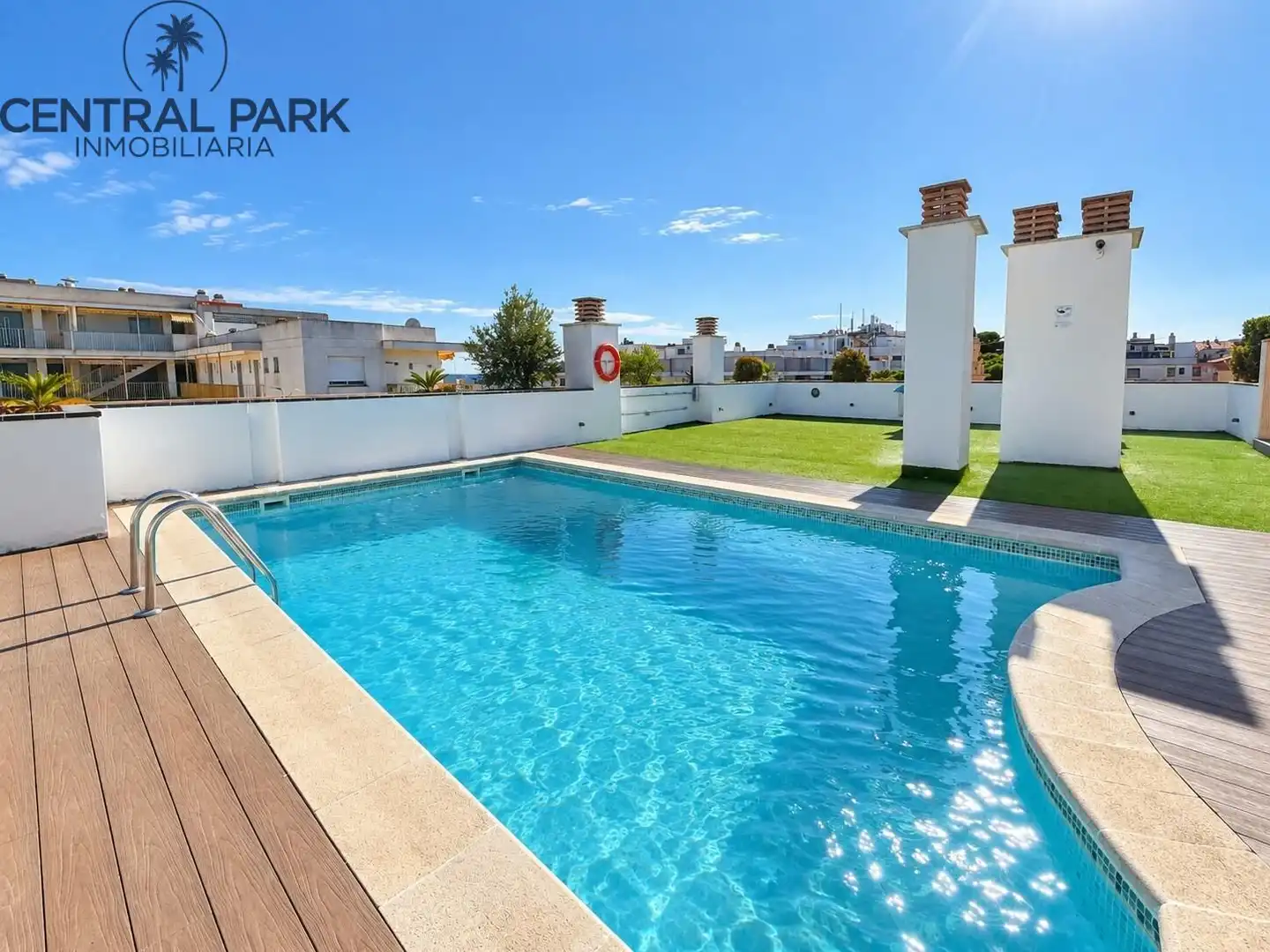 Appartement compact avec piscine à vendre à Calle JOAN MIRO