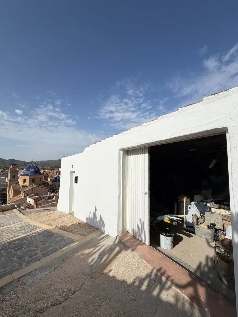 Vista exterior de Casa o xalet en venda en Monóvar  / Monòver amb Moblat