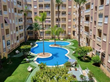 Estudio con balcón en venta en Calle San Julián 46