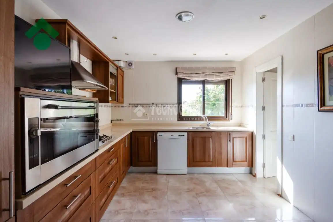 Cocina de Casa o chalet en venta en Almuñécar con Jardín privado y Terraza