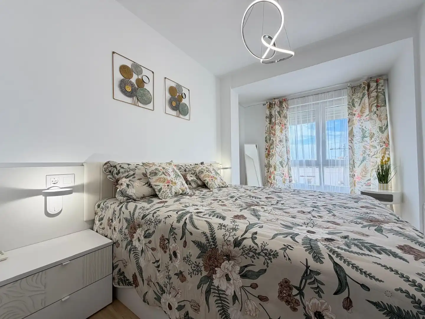 Habitación de Ático en venta en Torrevieja con Aire acondicionado, Calefacción y Amueblado