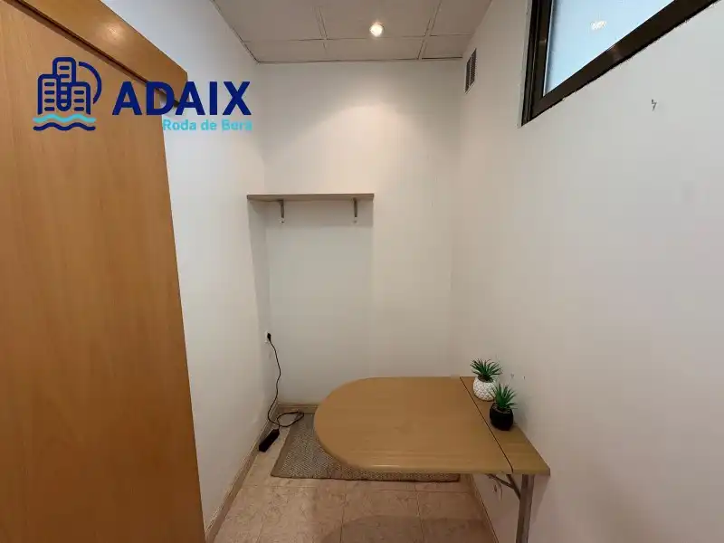 Commercial properties for rent in Roda de Berà  with Air Conditioner