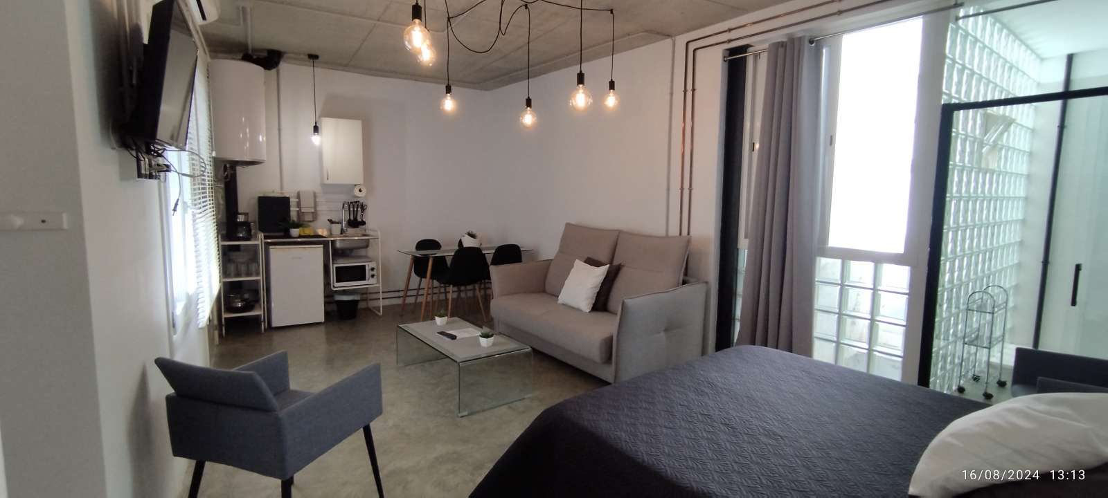 Sala d'estar de Estudi per a compartir en  Córdoba Capital amb Aire condicionat i Terrassa