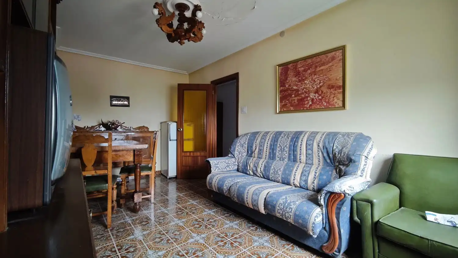 Living room of Flat for sale in Aller  with Heating, Private garden and Terrace