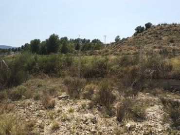 Terreno residencial en venta en Novelda