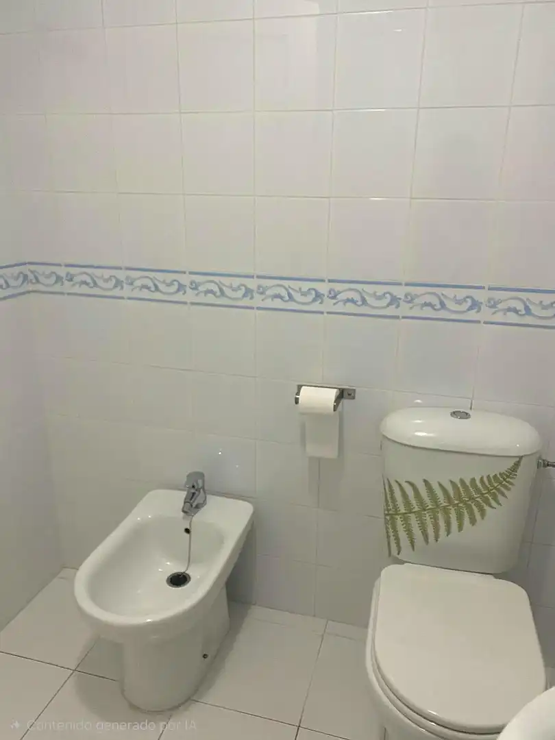 Bathroom of Flat for sale in Torremolinos  with Terrace