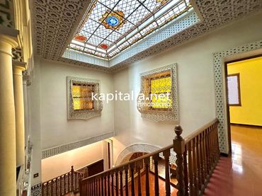 House for sale in Eixample