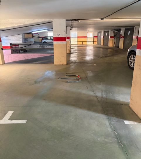 Foto 2 de Garaje en venta en Plaza San Francisco, 20, Casco Antiguo, Cartagena