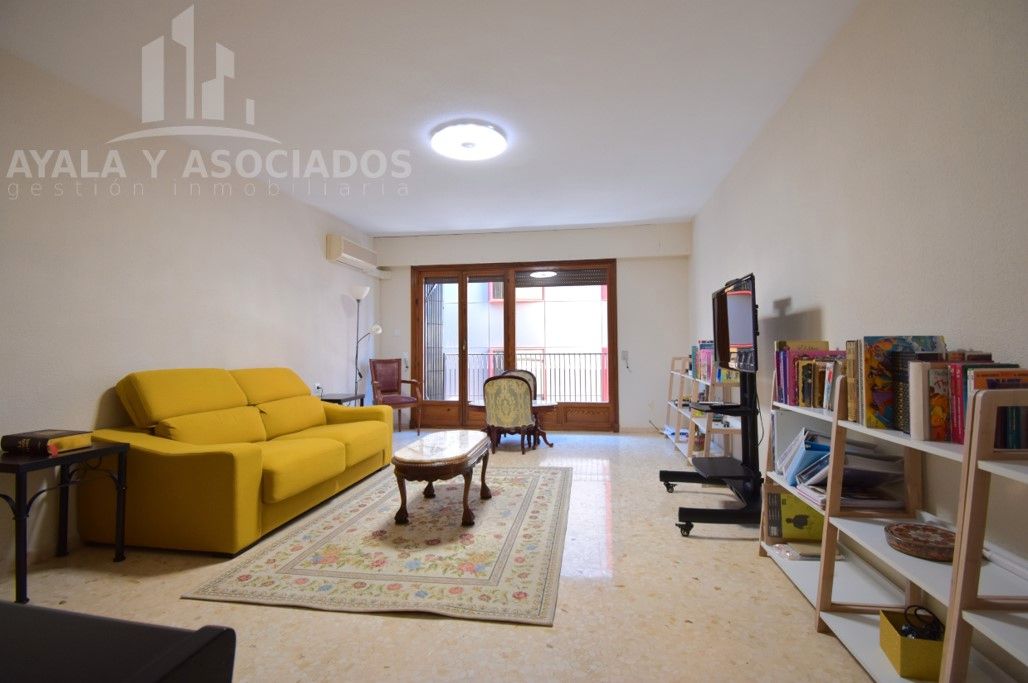 Piso en venta en Casco Antiguo