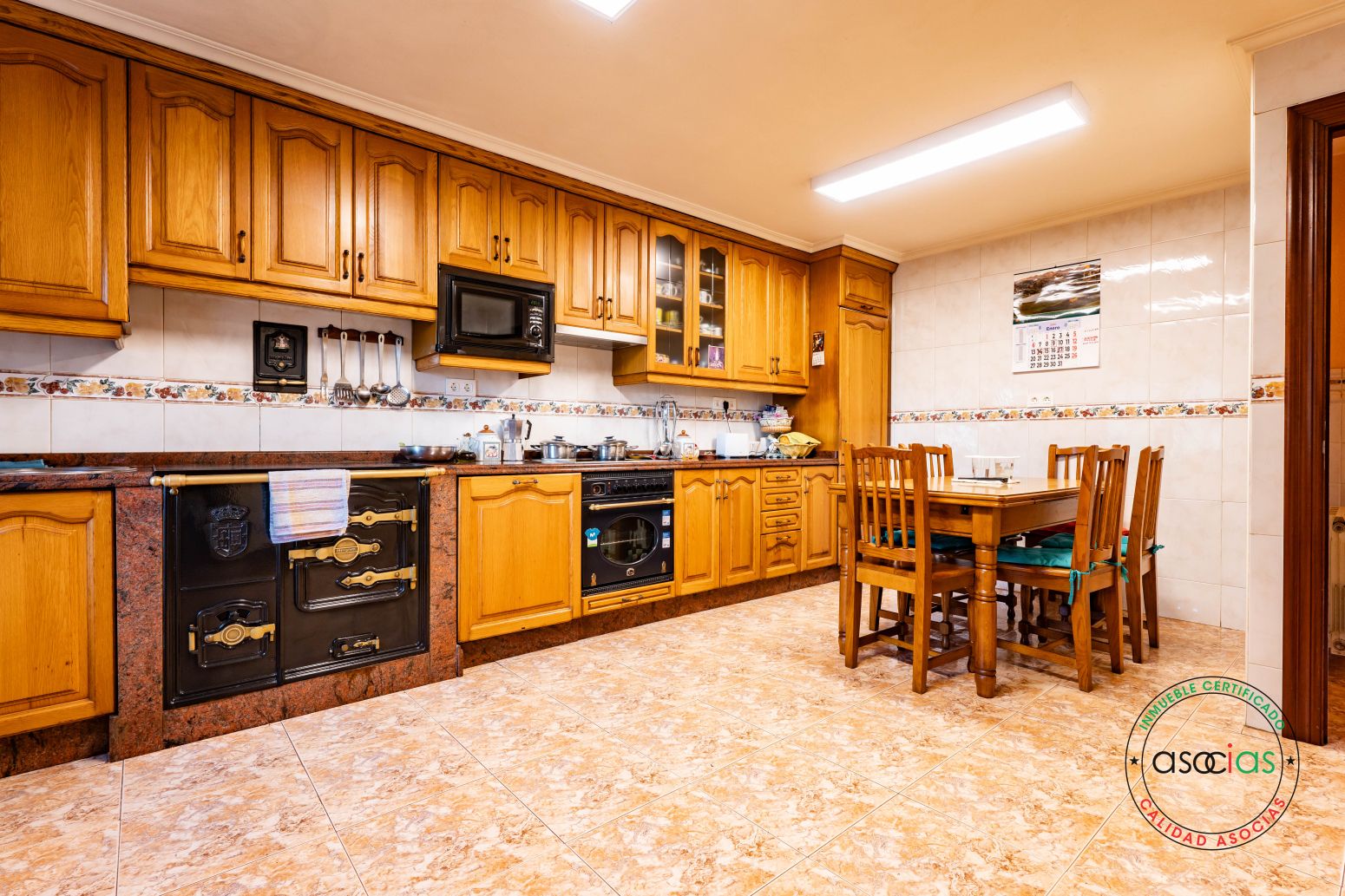 Kitchen of House or chalet for sale in Gijón   with Heating and Furnished