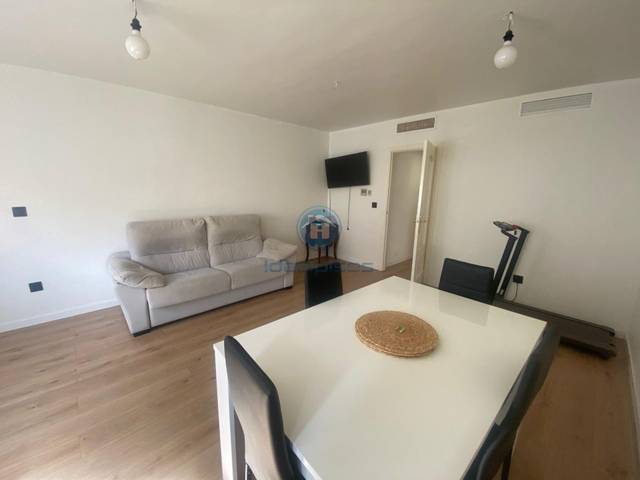 Piso en Alquiler en Carolinas Altas