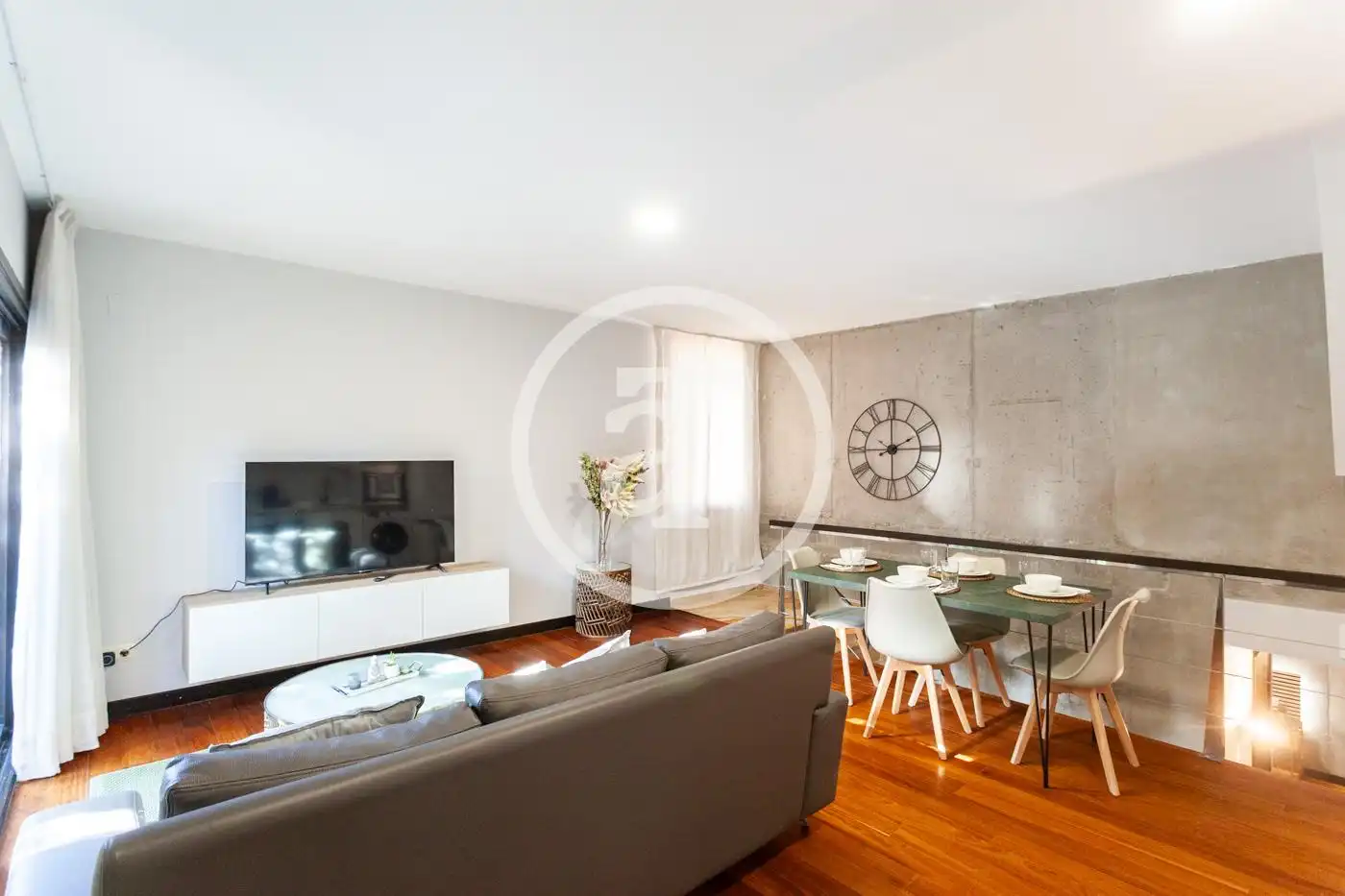 Living room of Duplexes for rent in Madrid  with Air Conditioner, Heating and Furnished