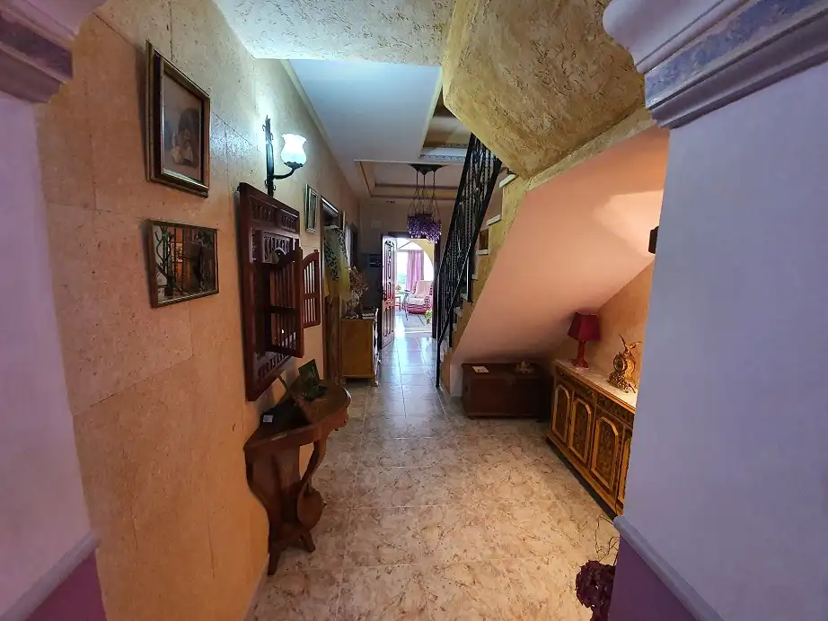 Casa o chalet en venta en Elche / Elx con Terraza, Balcón y Alarma