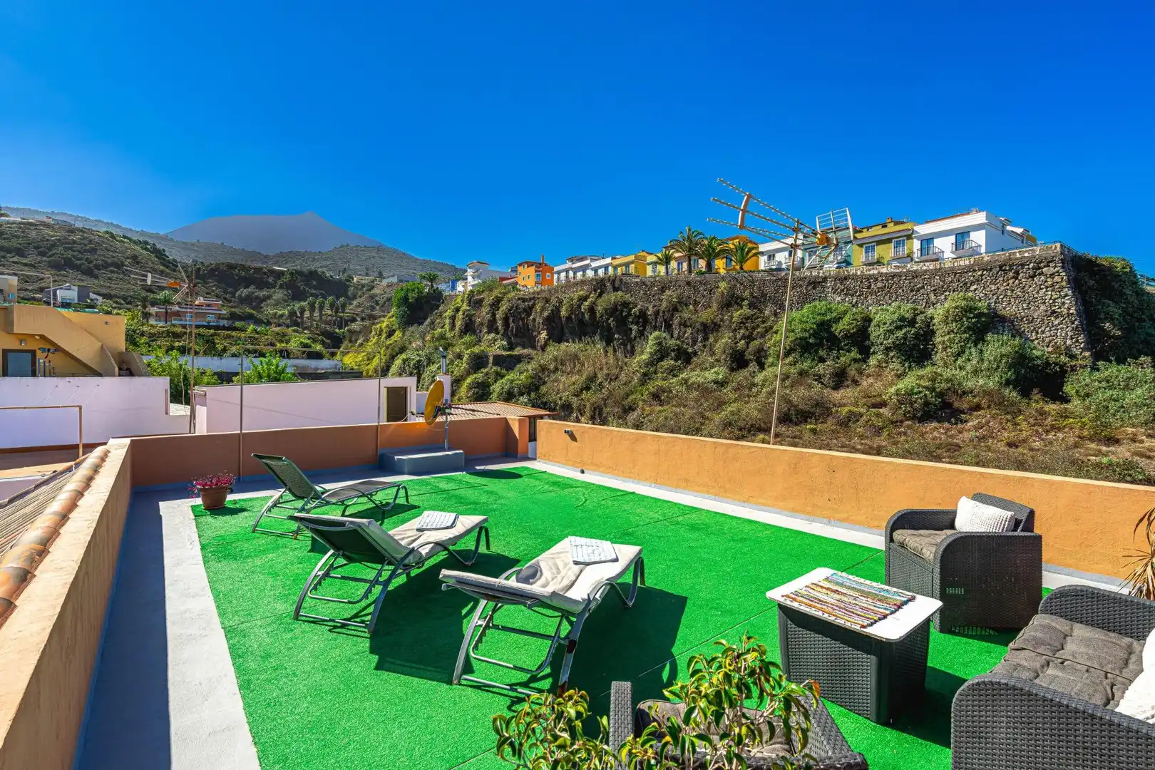 Terraza de Casa o chalet en venta en San Juan de la Rambla con Terraza, Trastero y Amueblado